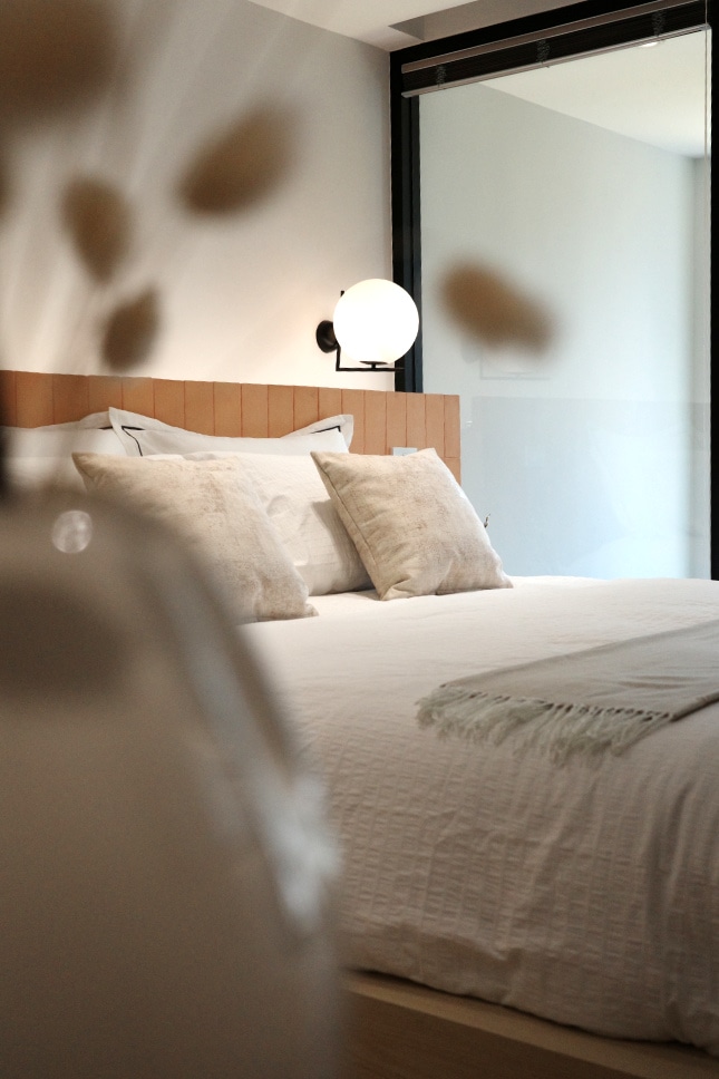 The Aftermoon, Sunlight unit amenities